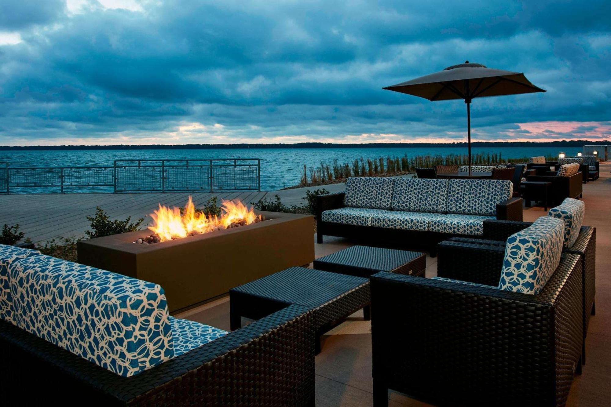 Courtyard By Marriott Erie Bayfront Hotel Luaran gambar