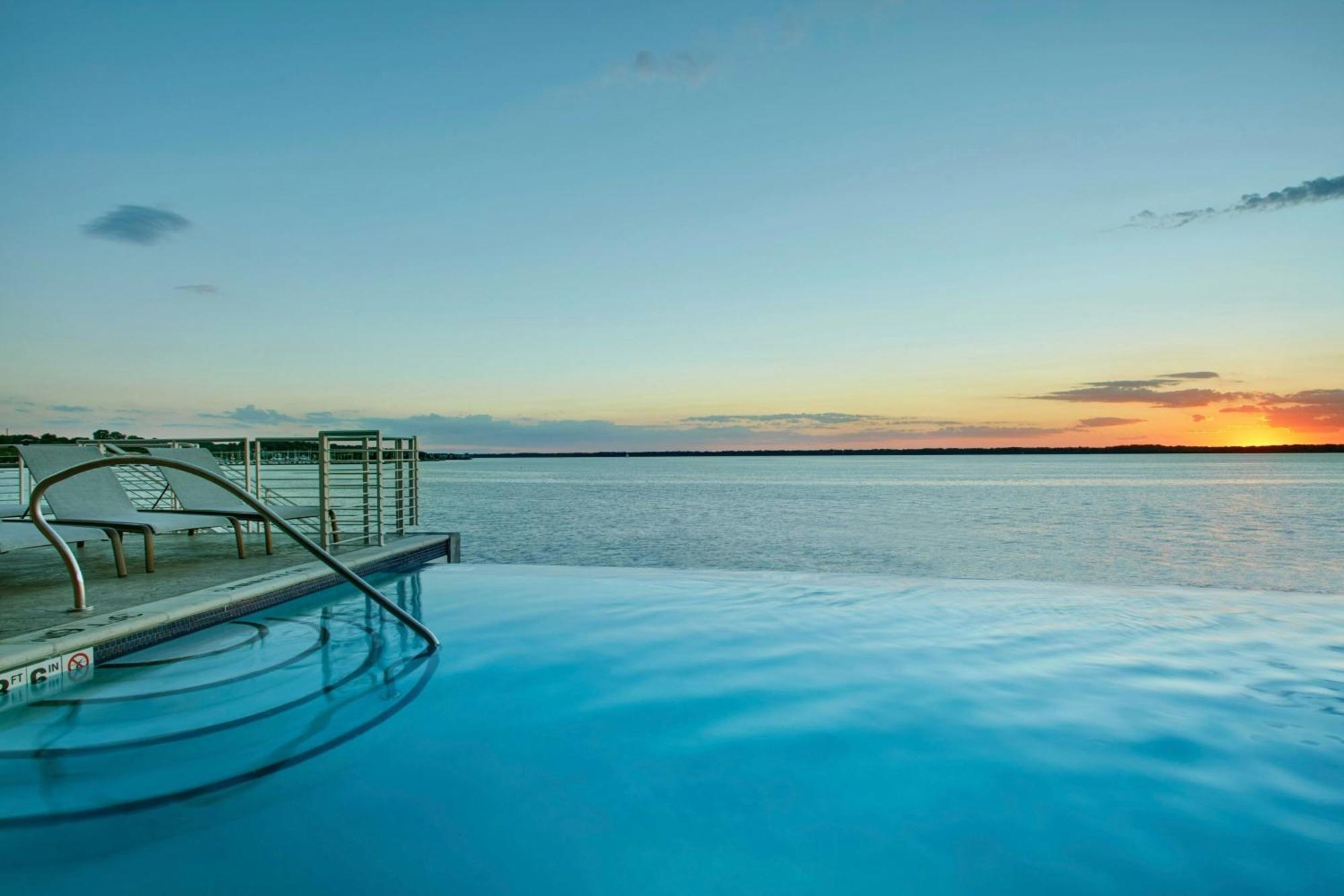 Courtyard By Marriott Erie Bayfront Hotel Luaran gambar